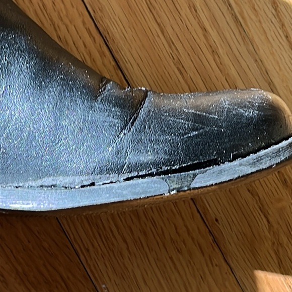 G by Guess black leather boots Sz 8.5 used worn Up to the knee height with heel - Picture 4 of 14